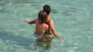Fingered dick of guy in the underwater world
