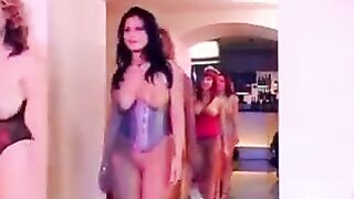 A gangbang with a sexy girl who has big natural tits