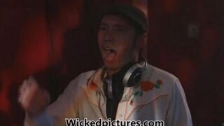 Bunch of wet pussies gets fucked in the club