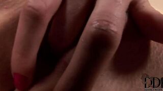 It was very pleasant to watch such a bitch masturbate