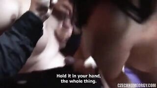 A drunken orgy at home, even a pregnant woman joined in the fun