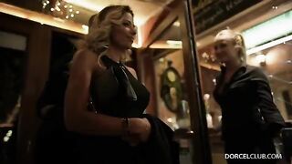 Are you gonna fuck me with Gonzo? - Skinny girl fucks before work