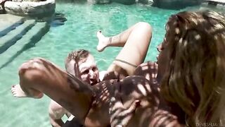 BAD Relatives 2 - a hot girl has sex with her cousin