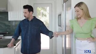 A dad fucked a sorority slut in an intimate encounter