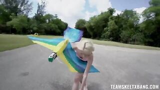 A nympho girl would like to have sex right in nature