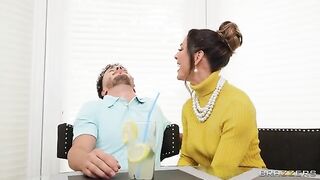 Suburban wife gets obsessed with cum after classy sex