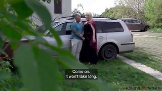 Hot unexpected sex with a blonde MILF in the car
