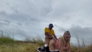 Pinay has outdoor sex on the mountain - Kantutan sa bundok