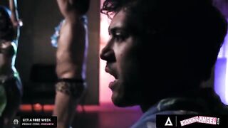 Dancer Jewelz Blu gets fucked hard by the barman’s huge dick