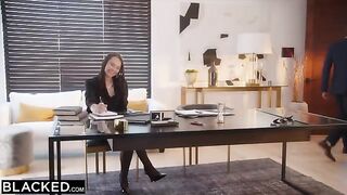 Petite Liz Jordan gets her pussy filled with BBC in HD