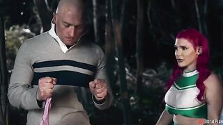 A guy roughly fucked a girl in the recreation area outdoors