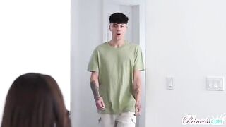 The girl deserves to have an orgasm, and the man makes it happen on the table