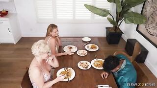 Who said that mature girls can't be nymphomaniacs? They still know how to fuck!