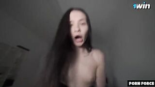 Babe couldn't hold back and she started shaking hard