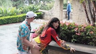 Iranian girl has sex after visiting historical places
