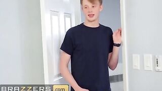 Stepmom's huge boobs and massive ass distract young guy