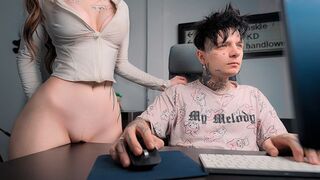 The girl rubs her pussy on the table and calls for a big cock