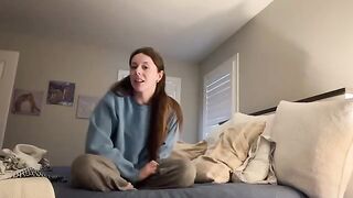 The girl is humping a pillow and already very wet